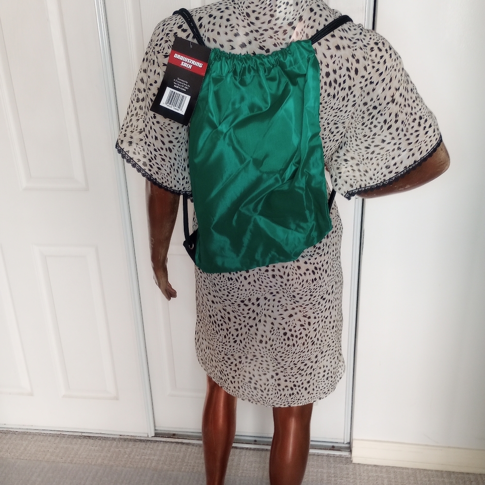 Unisex green drawstring bag